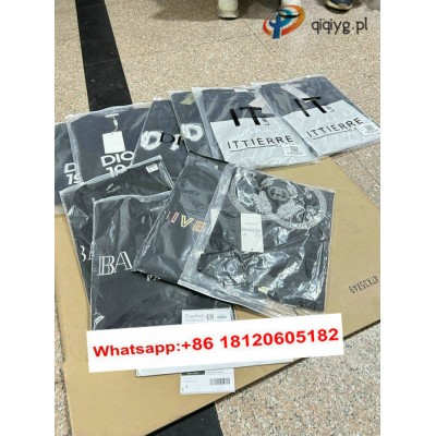 qiqiyg.com Oficjalny WhatsApp: +8618120605182 Nina-Yupoo-Qiqi-188 Kontakt Qiqiyg