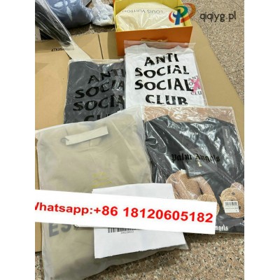 qiqiyg.com Oficjalny WhatsApp: +8618120605182 Nina-Yupoo-Qiqi-210 Kontakt Qiqiyg