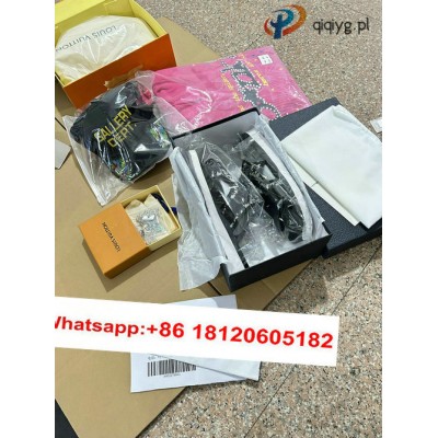 qiqiyg.com Oficjalny WhatsApp: +8618120605182 Nina-Yupoo-Qiqi-213 Kontakt Qiqiyg