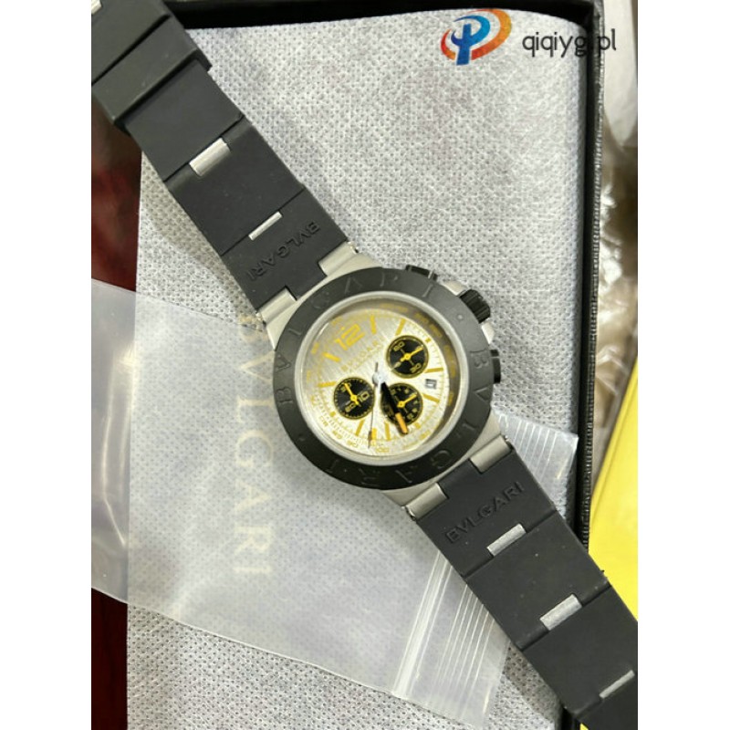 qiqiyg.com Oficjalny WhatsApp: +8618120605182 Nina-Yupoo-Qiqi-291 Kontakt Qiqiyg