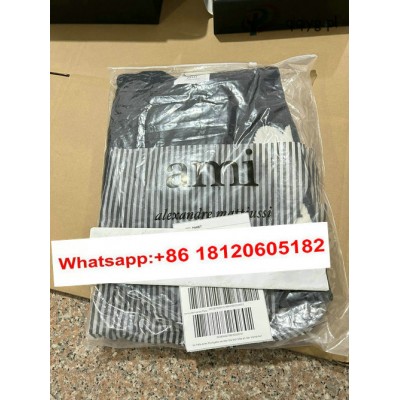qiqiyg.com Oficjalny WhatsApp: +8618120605182 Nina-Yupoo-Qiqi-301 Kontakt Qiqiyg