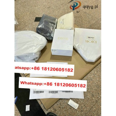 qiqiyg.com Oficjalny WhatsApp: +8618120605182 Nina-Yupoo-Qiqi-302 Kontakt Qiqiyg