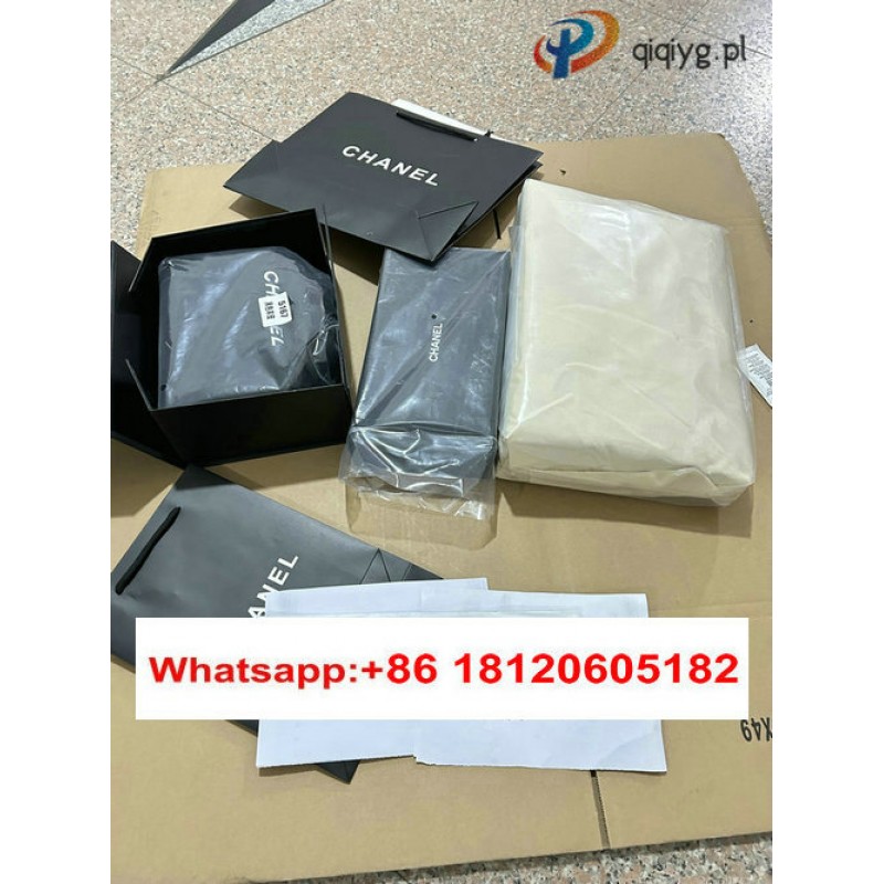 qiqiyg.com Oficjalny WhatsApp: +8618120605182 Nina-Yupoo-Qiqi-332 Kontakt Qiqiyg