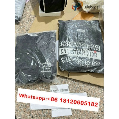qiqiyg.com Oficjalny WhatsApp: +8618120605182 Nina-Yupoo-Qiqi-358 Kontakt Qiqiyg