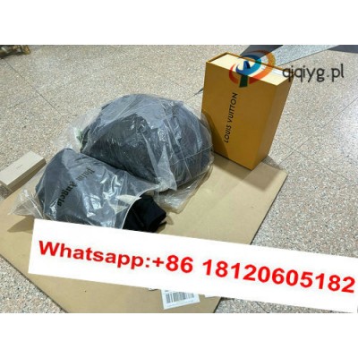 qiqiyg.com Oficjalny WhatsApp: +8618120605182 Nina-Yupoo-Qiqi-18 Kontakt Qiqiyg