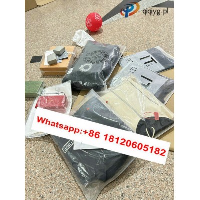 qiqiyg.com Oficjalny WhatsApp: +8618120605182 Nina-Yupoo-Qiqi-34 Kontakt Qiqiyg