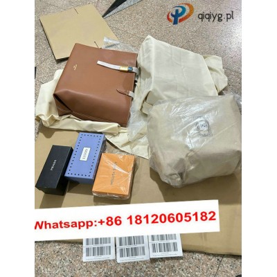qiqiyg.com Oficjalny WhatsApp: +8618120605182 Nina-Yupoo-Qiqi-56 Kontakt Qiqiyg