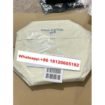qiqiyg.com Oficjalny WhatsApp: +8618120605182 Nina-Yupoo-Qiqi-58 Kontakt Qiqiyg