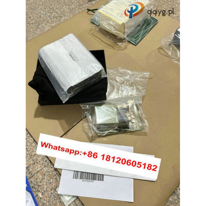 qiqiyg.com Oficjalny WhatsApp: +8618120605182 Nina-Yupoo-Qiqi-75 Kontakt Qiqiyg