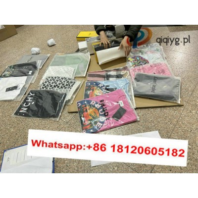qiqiyg.com Oficjalny WhatsApp: +8618120605182 Nina-Yupoo-Qiqi-79 Kontakt Qiqiyg