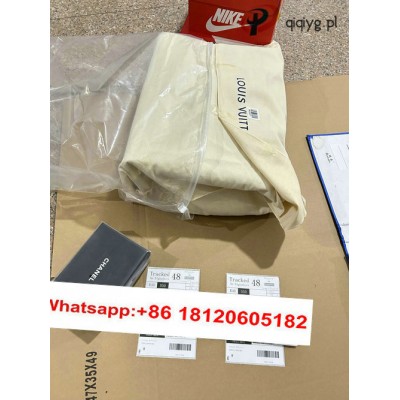 qiqiyg.com Oficjalny WhatsApp: +8618120605182 Nina-Yupoo-Qiqi-95 Kontakt Qiqiyg
