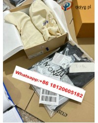 qiqiyg.com Oficjalny WhatsApp: +8618120605182 Nina-Yupoo-Qiqi-112 Kontakt Qiqiyg