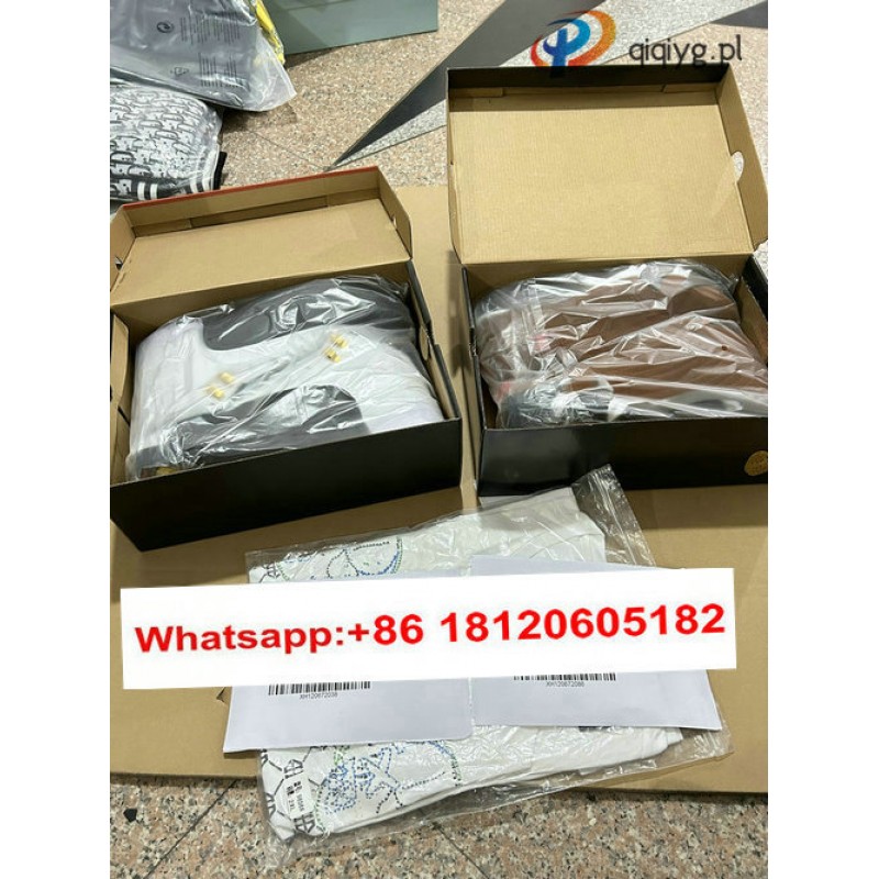 qiqiyg.com Oficjalny WhatsApp: +8618120605182 Nina-Yupoo-Qiqi-144 Kontakt Qiqiyg