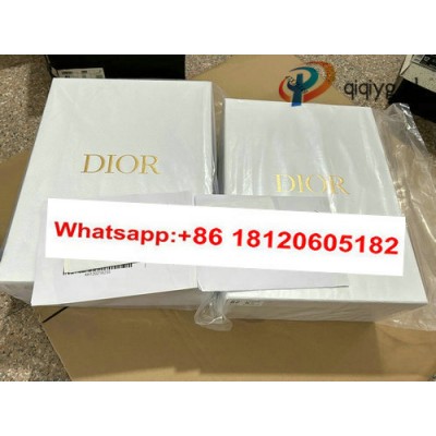 qiqiyg.com Oficjalny WhatsApp: +8618120605182 Nina-Yupoo-Qiqi-181 Kontakt Qiqiyg